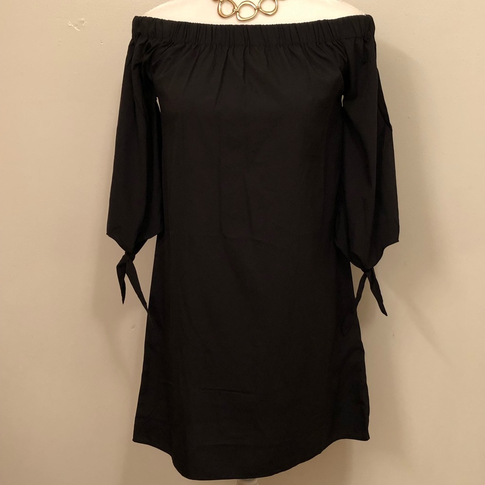OFF SHOULDER DRESS - Picture 2 of 8